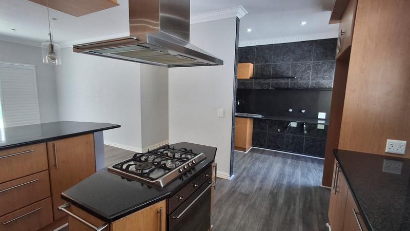 4 Bedroom Property for Sale in West Beach Western Cape